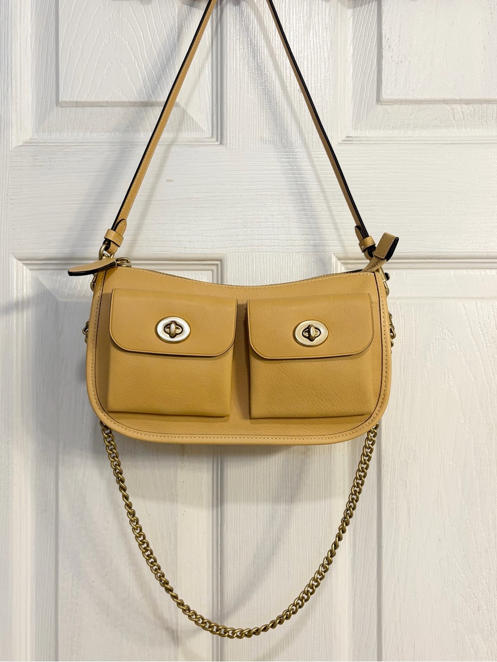 Coach Twin Turnlock Waverly Vanilla PRICE FIRM